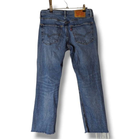 Levi's 541 Ankle 30x25 Raw Hem Light Wash Lightly Distressed Jeans - Picture 3 of 13